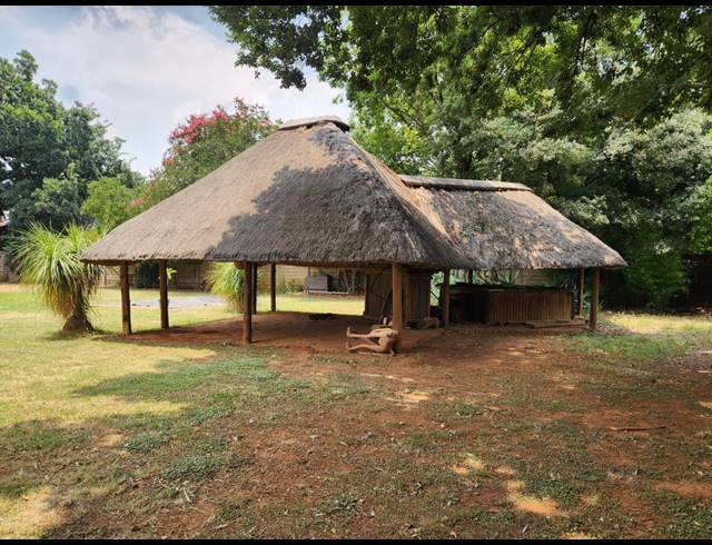 3 BEDROOM HOUSE FOR SALE IN THREE RIVERS